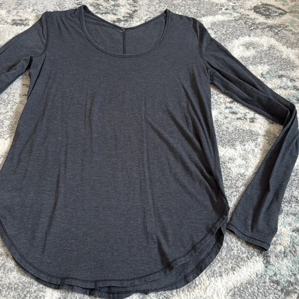Lululemon Scoop Neck Long Sleeve Top